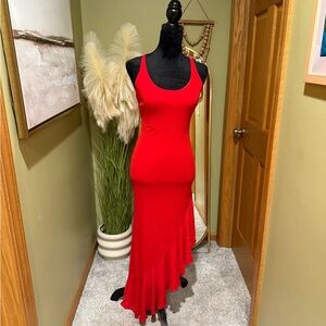 Elegant Red Sleeveless Dress